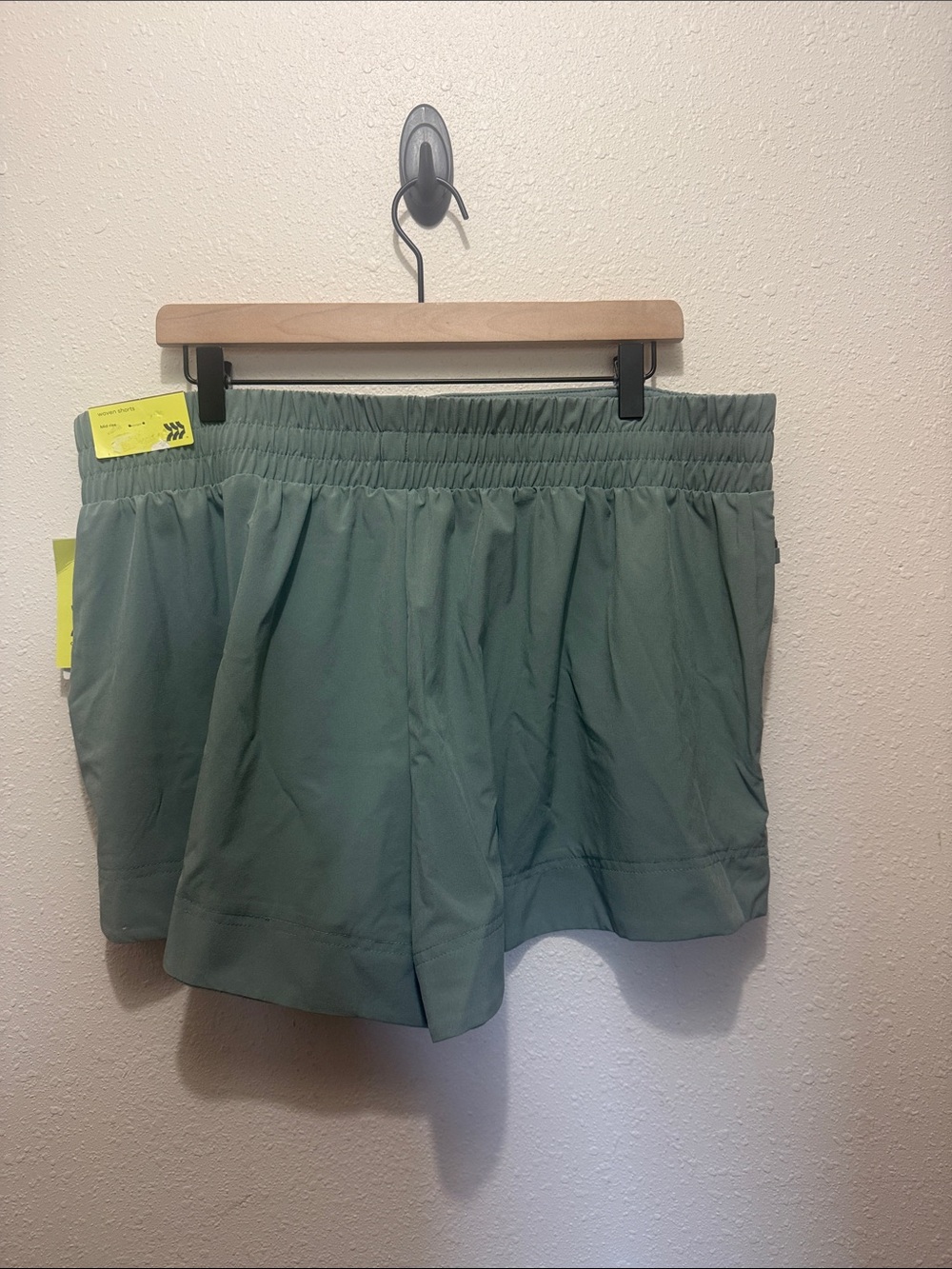all in motion Athletic Shorts Duo - Hot Pink & Sage Green - Size XL - Picture 4 of 10